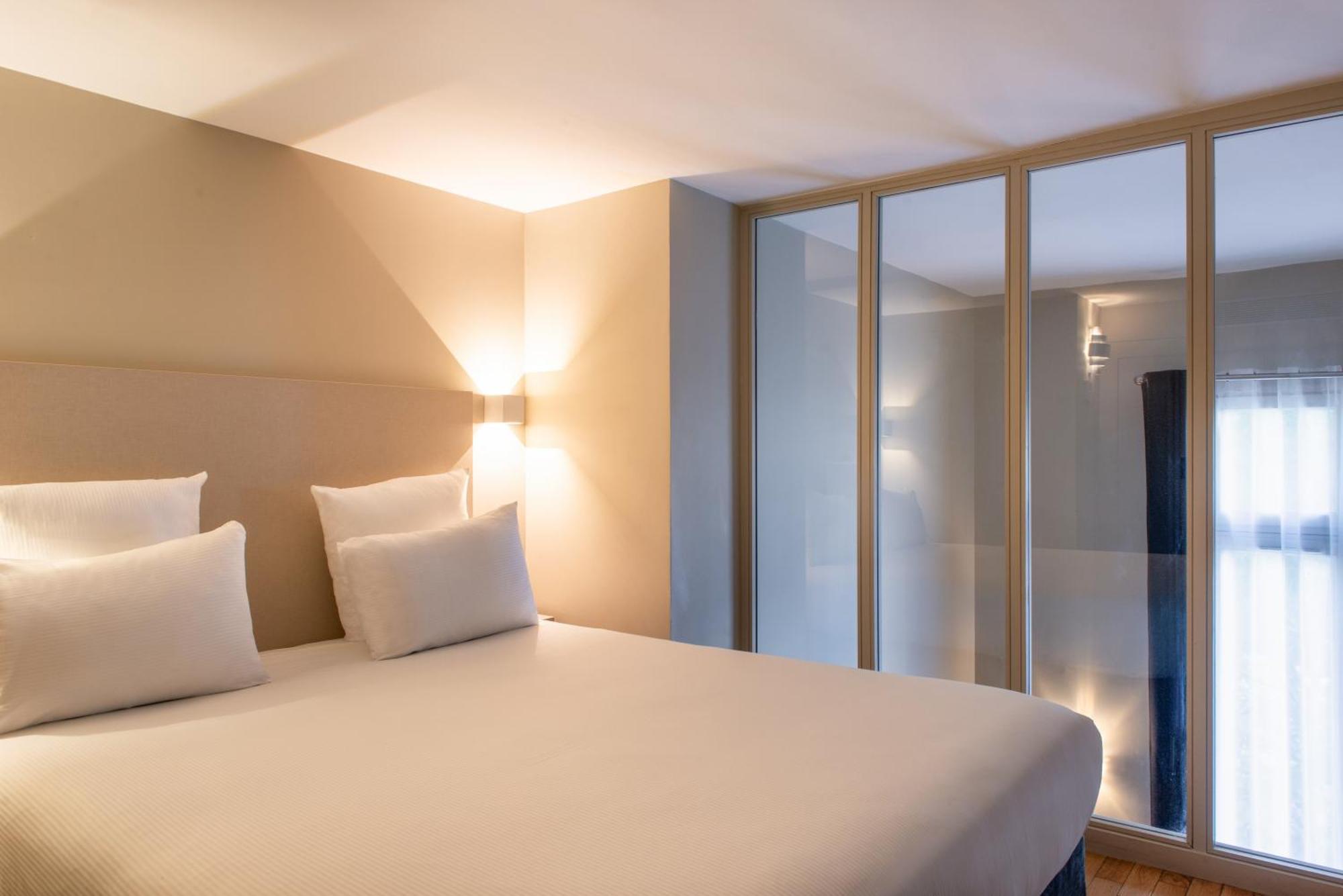 Hotel Helzear Etoile París