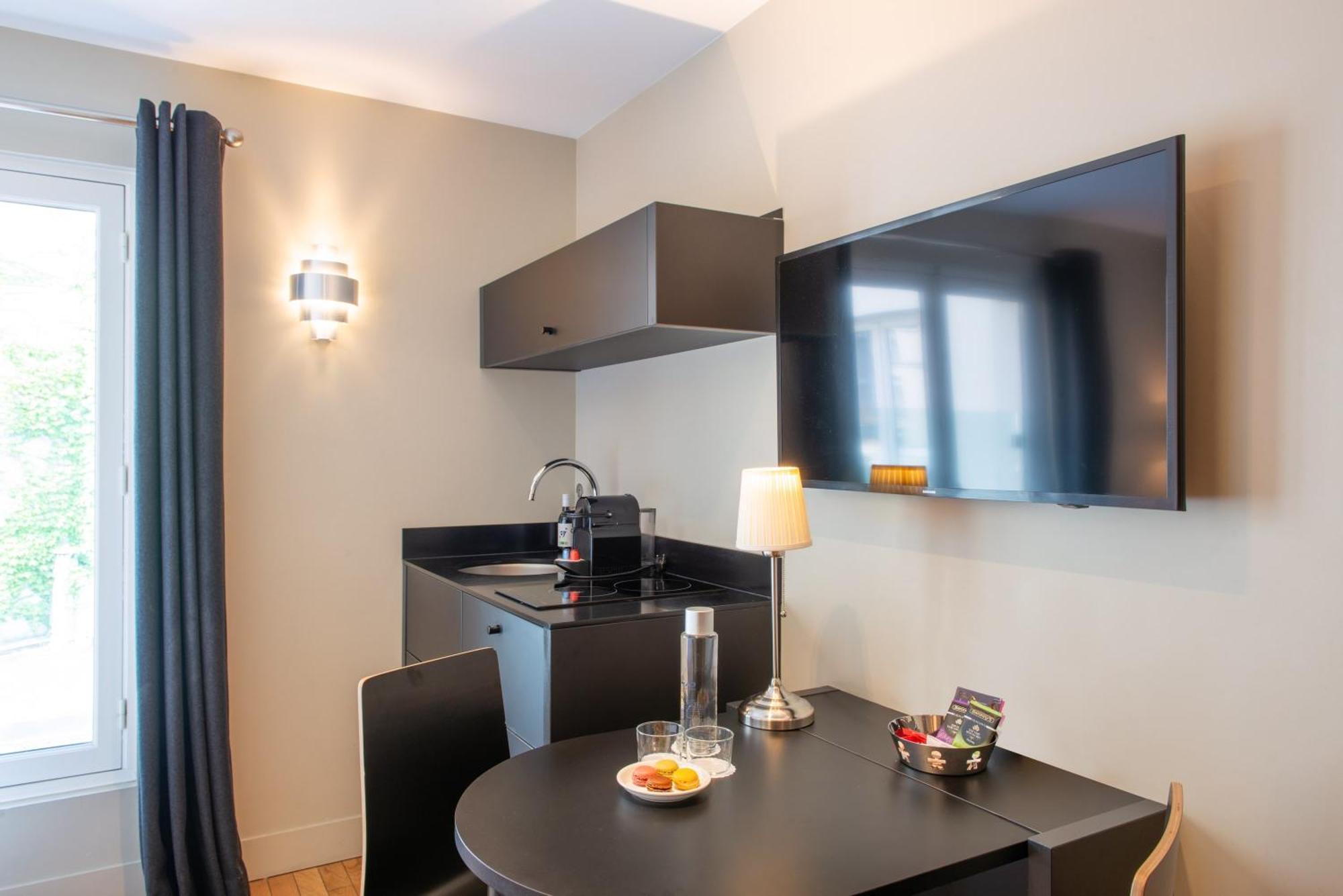 Suites&hôtel Helzear Etoile Hotel