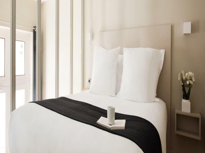 Hotel Helzear Etoile París